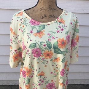 3 for $18 White Stag flower print top size 22W/24W